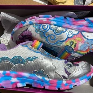 My Little Pony Light up shoes from Stride Right. Size 2W large kids